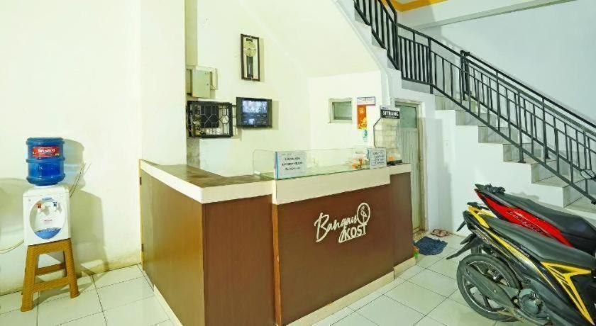 Oyo 91559 Kost Bangau Syariah Hotel Perabumulih Екстериор снимка